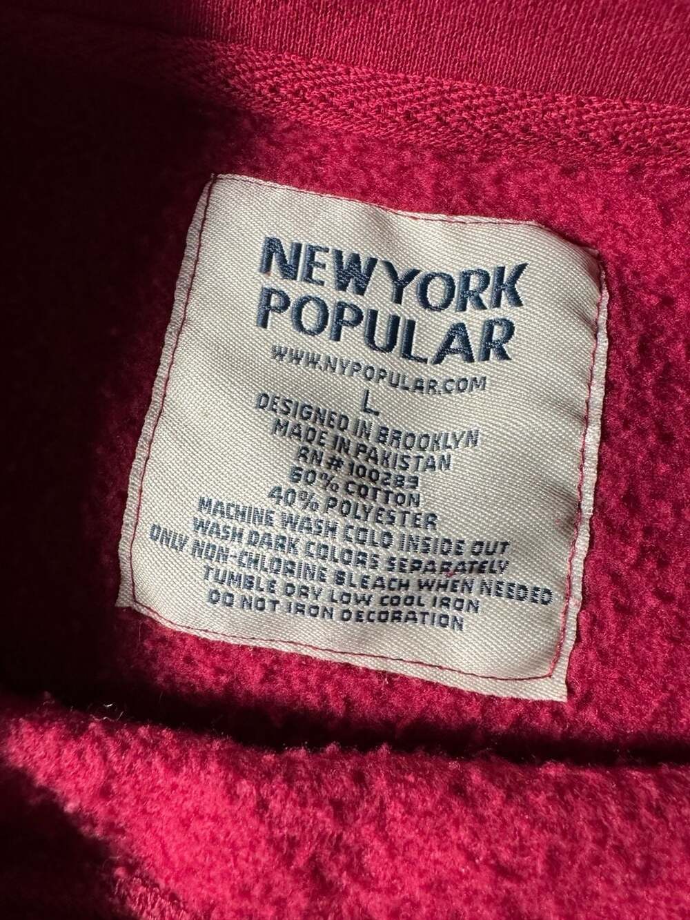 New York Popular Phoenix Arizona Red Crewneck Sweatshirt - Picture 2 of 4